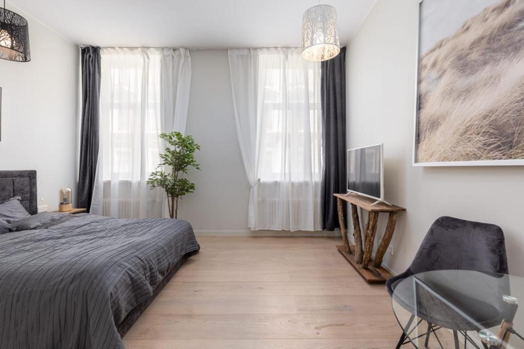 Kalnina Street Studio Apartment Рига Экстерьер фото
