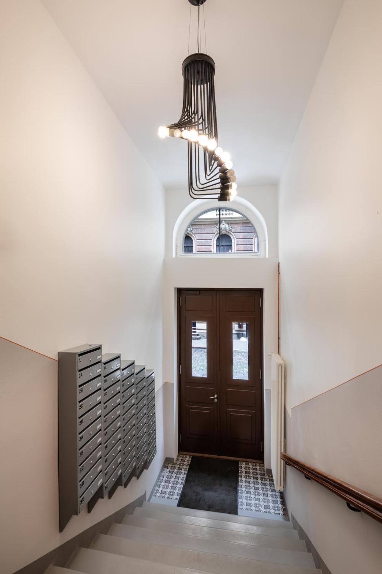 Kalnina Street Studio Apartment Рига Экстерьер фото