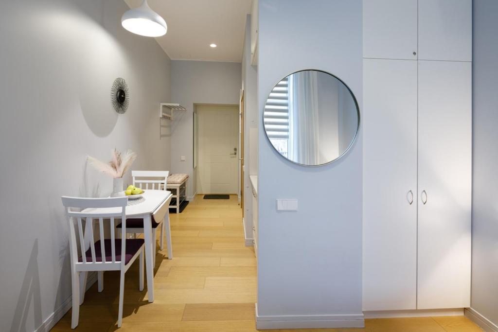 Kalnina Street Studio Apartment Рига Экстерьер фото