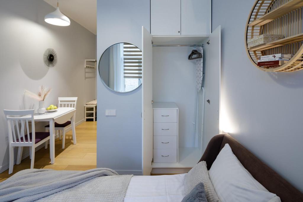 Kalnina Street Studio Apartment Рига Экстерьер фото