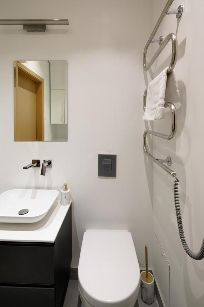 Kalnina Street Studio Apartment Рига Экстерьер фото