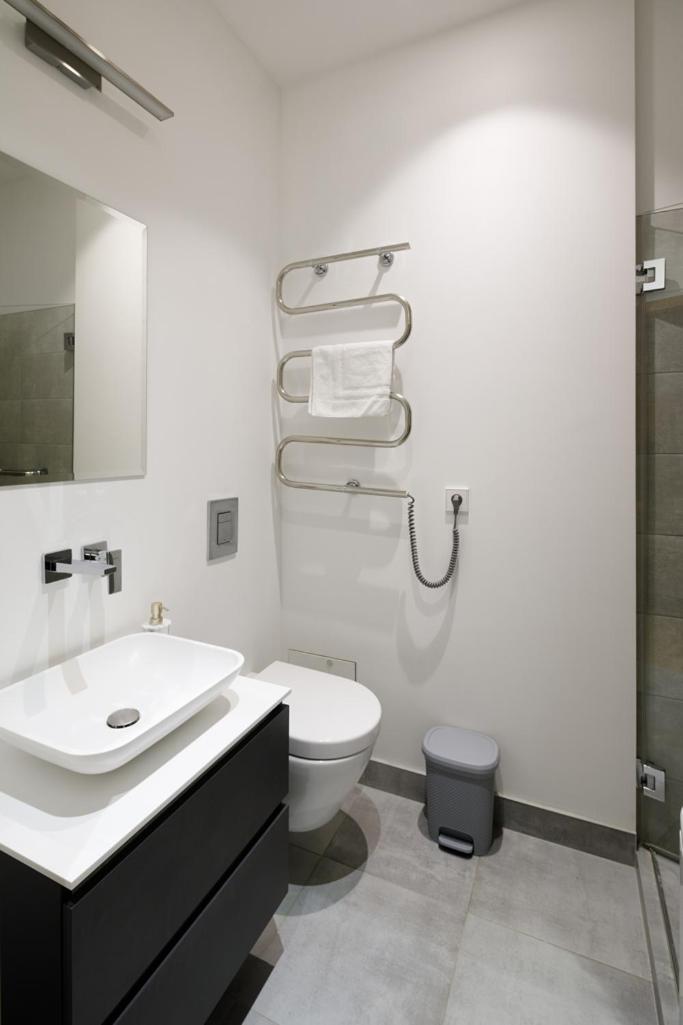 Kalnina Street Studio Apartment Рига Экстерьер фото