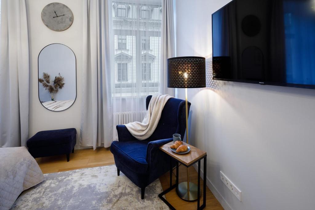 Kalnina Street Studio Apartment Рига Экстерьер фото